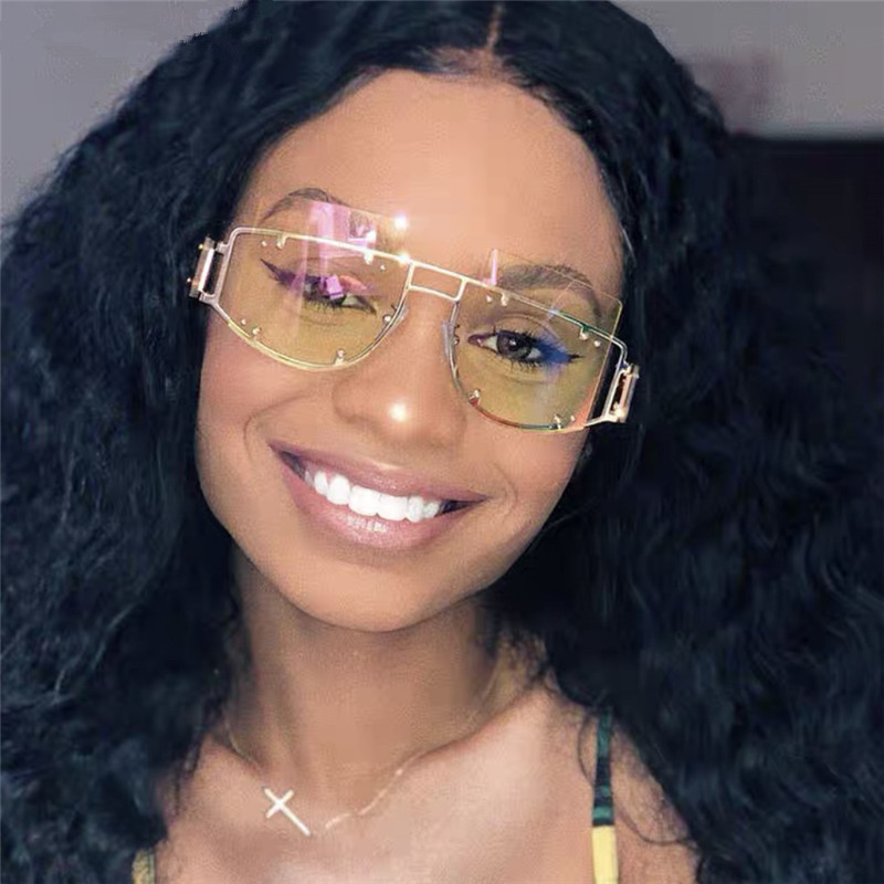 2020 Rivet Vintage Women Luxury Sunglasses Men Fashion Big Frame Retro Sun Glasses Super Star Eyewear For Female 
2020 Rivet Vintage Women Luxury Sunglasses Men Fashion Big Frame Retro Sun Glasses Super Star Eyewear For Female