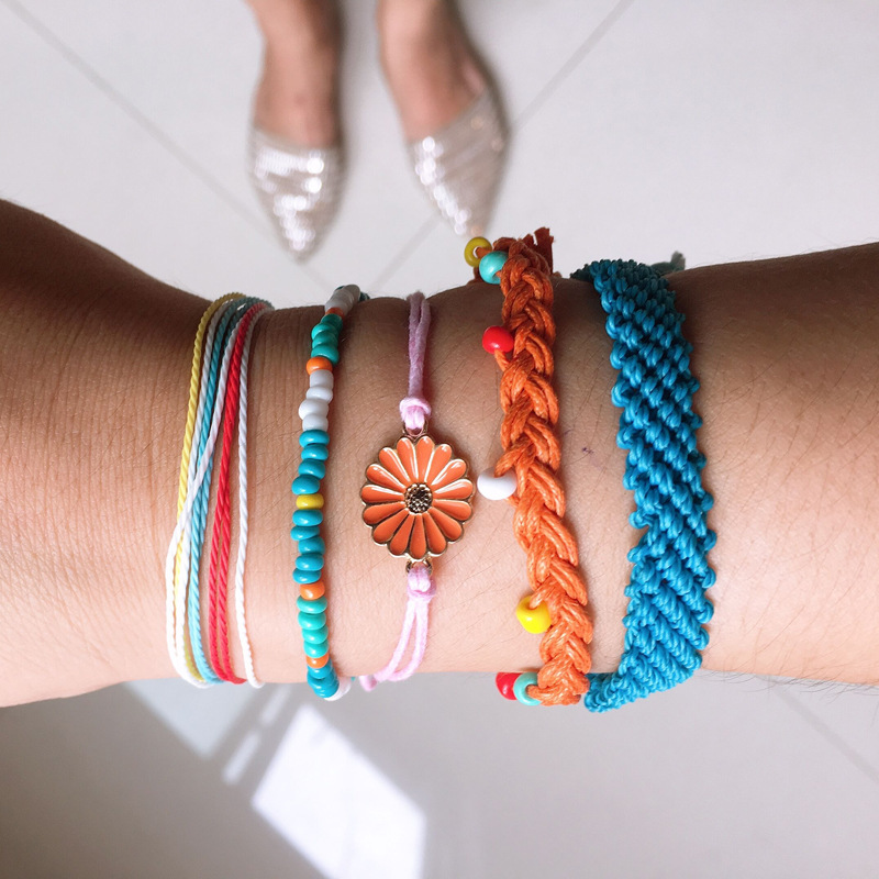 5 Pieces Wild Fashion INS Wax Line Handmade Bracelet Woven Daisy Sunflower Blue and Yellow Mixed Color Rope Chain Wholesale Gift1
