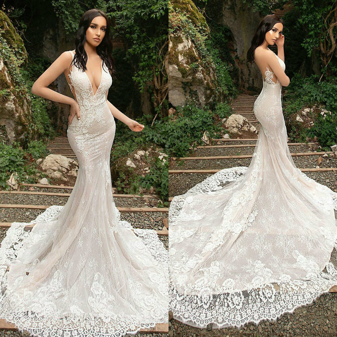 2021 Mermaid Wedding Dresses Sexy Deep V Neck Sleeveless Bridal Gowns Custom Made Backless Lace Appliques Sweep Train Wedding Dress, Champagne
2021 Mermaid Wedding Dresses Sexy Deep V Neck Sleeveless Bridal Gowns Custom Made Backless Lace Appliques Sweep Train Wedding Dress, Champagne