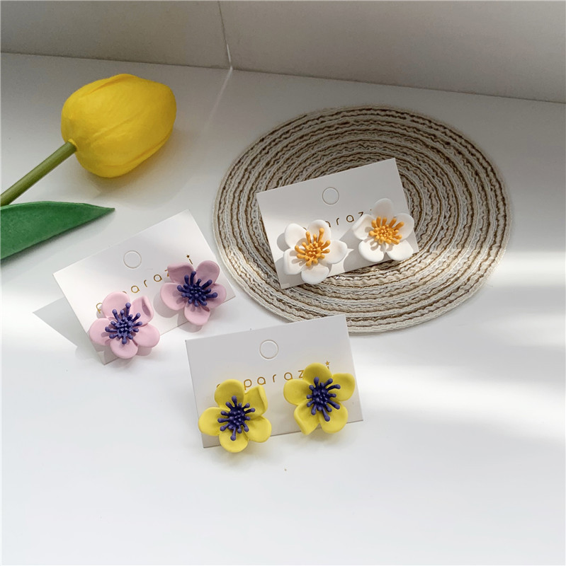 Earring Piercing Earrings Party Women Stud Floral Minimalist Fashion Ladies Wedding Girls Kpop White Vintage Zinc Alloy Kolczyki
Earring Piercing Earrings Party Women Stud Floral Minimalist Fashion Ladies Wedding Girls Kpop White Vintage Zinc Alloy Kolczyki