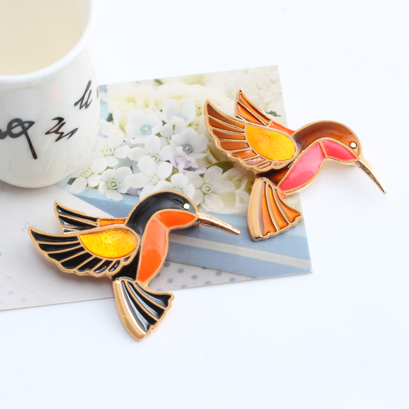 2Pcs /Set Fashion Colorful Glaze Birdie Brooch Cartoon Brid Enamel Pins Women Coat Jackets Lapel Pin Corsage Cute Badges Jewelry
2Pcs /Set Fashion Colorful Glaze Birdie Brooch Cartoon Brid Enamel Pins Women Coat Jackets Lapel Pin Corsage Cute Badges Jewelry