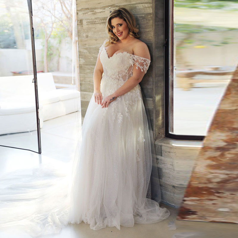 Plus Size A Line Boho Wedding Dresses Beach Bridal Gowns 2021 V Neck Appliques Lace Off the Shoulder Bride Dress Custom Made RoBe De Mariage