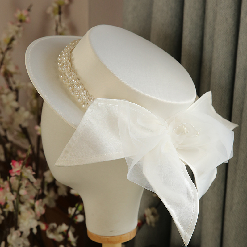 2020 Elegant Pearl Flat Fedora Cap Women Summer Spring White Gauze Bow Bride Wedding Hat Cocktail Party Pearl Hat Headwear
2020 Elegant Pearl Flat Fedora Cap Women Summer Spring White Gauze Bow Bride Wedding Hat Cocktail Party Pearl Hat Headwear