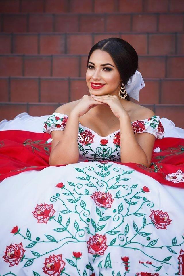 Mexico Traditional Embroidery Quinceanera Prom Dresses 2024 Red And White Ball Gown Crystal Off Shoulder Sweet 16 Dress 15 Year Prom Party Wear Masque