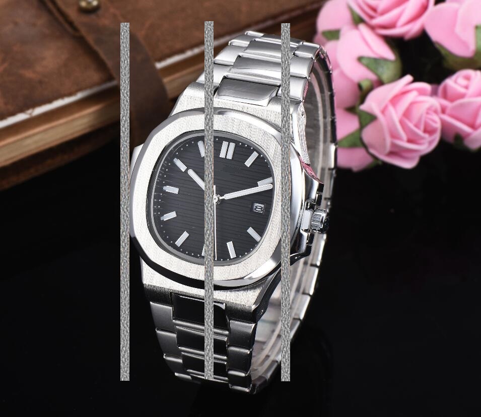 Hip Hop Iced Out Men Simple Watch Square Designer Quartz Mens Wrist Watches Gold Roman Calendar Steel Clock Relogio Masculino, As pic
Hip Hop Iced Out Men Simple Watch Square Designer Quartz Mens Wrist Watches Gold Roman Calendar Steel Clock Relogio Masculino, As pic