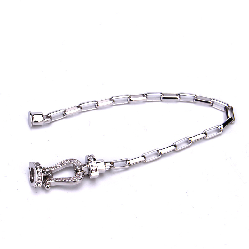 2020 20 new horseshoe buckle bracelet jewelry women bracelets friendship bracelets Best friends give Mother's Day gifts diamond jewelry, Golden;silver
2020 20 new horseshoe buckle bracelet jewelry women bracelets friendship bracelets Best friends give Mother's Day gifts diamond jewelry, Golden;silver