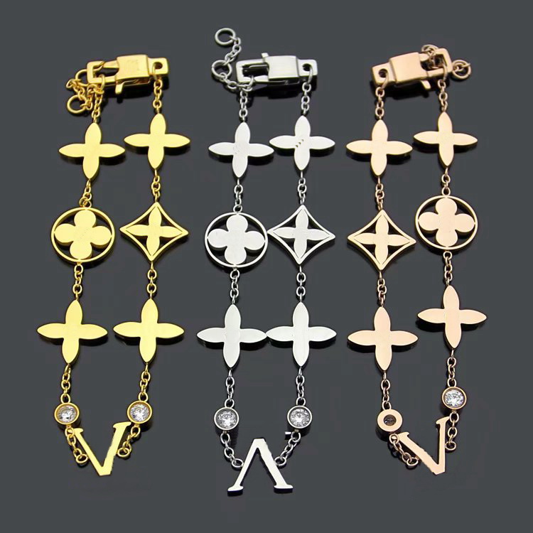 Europe America Style Lady Women Titanium Steel Hollow Out V Initials 6 Motif Four Leaf Flower Double Diamond Chain Bracelet 3 Color
Europe America Style Lady Women Titanium Steel Hollow Out V Initials 6 Motif Four Leaf Flower Double Diamond Chain Bracelet 3 Color