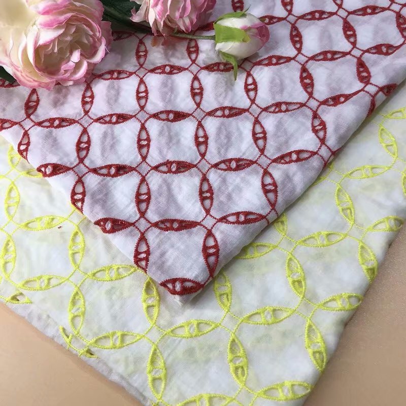 100% cotton triple-colors embroidered Free shipping Voile Lace Great quality Cotton Lace Fabric
100% cotton triple-colors embroidered Free shipping Voile Lace Great quality Cotton Lace Fabric