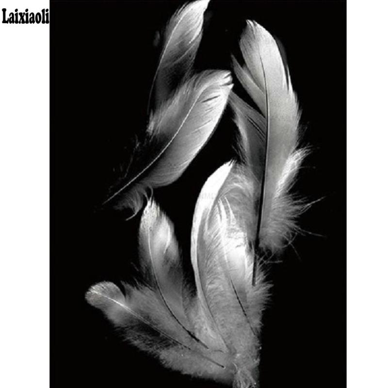 5D Diy Diamond painting cross stitch Diamond Embroidery white black art feather Full square mosaic Rhinestone needlework
5D Diy Diamond painting cross stitch Diamond Embroidery white black art feather Full square mosaic Rhinestone needlework