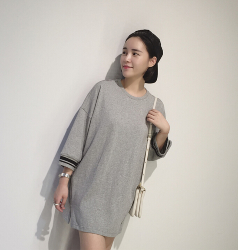 Plus Size New Style Autumn and Winter Solid Back Cross Cutout Loose Three Quarter O Neck Pullover Sweatshirt Women, Black
Plus Size New Style Autumn and Winter Solid Back Cross Cutout Loose Three Quarter O Neck Pullover Sweatshirt Women, Black