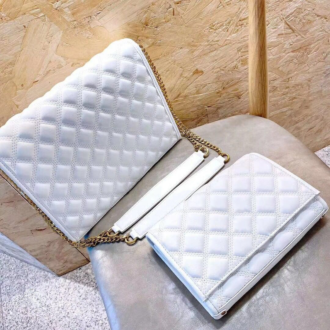 3A Designer Luxury handbags Purses Women Shoulder bag Genuine Leather with embroidery Cross-Body Saddle Handbag High Quality Bag 0015, No bags【do not buy】
3A Designer Luxury handbags Purses Women Shoulder bag Genuine Leather with embroidery Cross-Body Saddle Handbag High Quality Bag 0015, No bags【do not buy】