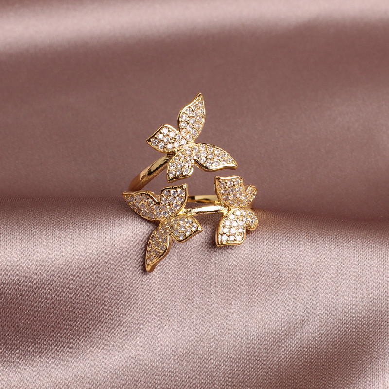 2020 Korean New Design Fashion Jewelry Exquisite Copper Inlay Zircon Smart Three Butterfly Gold Open Female Prom Party Ring
2020 Korean New Design Fashion Jewelry Exquisite Copper Inlay Zircon Smart Three Butterfly Gold Open Female Prom Party Ring