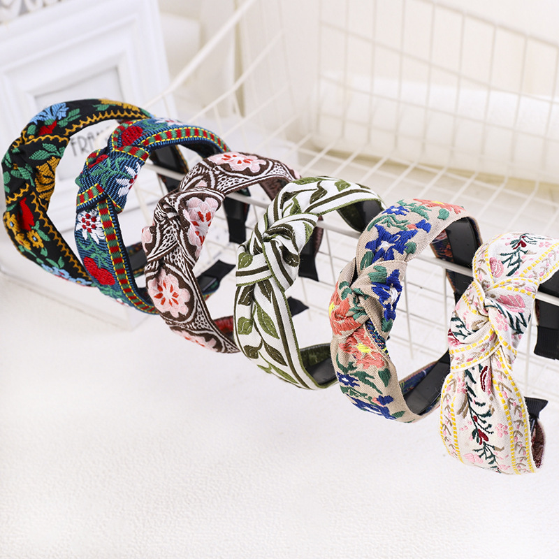 Korea Boutique Hair Accessories Ethnic Style Vintage Hairband Floral Headbands for Women Lady Girls Hair Bands Bezel Headwear
Korea Boutique Hair Accessories Ethnic Style Vintage Hairband Floral Headbands for Women Lady Girls Hair Bands Bezel Headwear