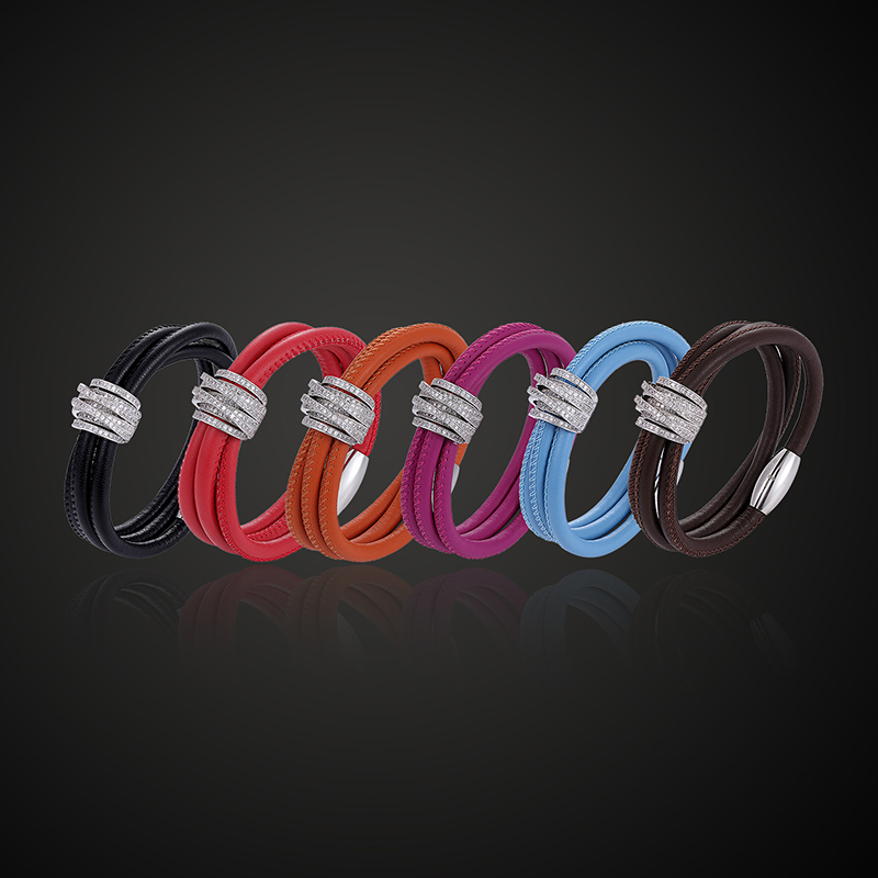 Theresa de girsogomo pave setting leather three line bracelet Stainless Steel magnet lock bangle fashion jewelry
Theresa de girsogomo pave setting leather three line bracelet Stainless Steel magnet lock bangle fashion jewelry