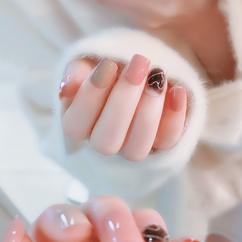 Women Simple Jump Color False Nails Love Heart Design Short Size Artificial Nail With Glue Girls Sweet Candy Color Fake Nails, As show
Women Simple Jump Color False Nails Love Heart Design Short Size Artificial Nail With Glue Girls Sweet Candy Color Fake Nails, As show