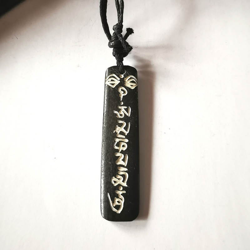 Real Tibet Amulet Yak Bone Hand Carved Mantras Buddha Eye Pendant Necklace With Adjustable Rope Chain OM MANI PAD ME HUM TNL353
Real Tibet Amulet Yak Bone Hand Carved Mantras Buddha Eye Pendant Necklace With Adjustable Rope Chain OM MANI PAD ME HUM TNL353