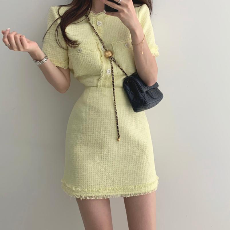 Two Piece Set Skirt And Top Crop Women Elegante Matching Sets Kurtki Damskie Short For Komplet Damski Lato Korean Clothes Summer, Yellow skirt
Two Piece Set Skirt And Top Crop Women Elegante Matching Sets Kurtki Damskie Short For Komplet Damski Lato Korean Clothes Summer, Yellow skirt
