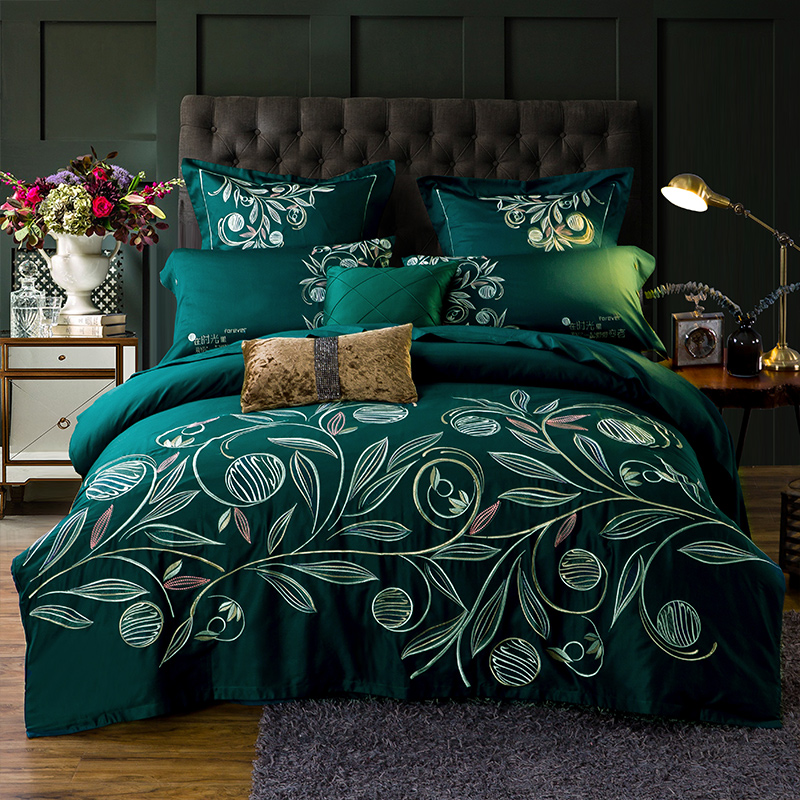 Egypt Cotton Bohemia Bedding set Solid color 4pcs Chic Flowers Leaves Embroidery Duvet/Quilt cover Bed sheet Queen King size
Egypt Cotton Bohemia Bedding set Solid color 4pcs Chic Flowers Leaves Embroidery Duvet/Quilt cover Bed sheet Queen King size