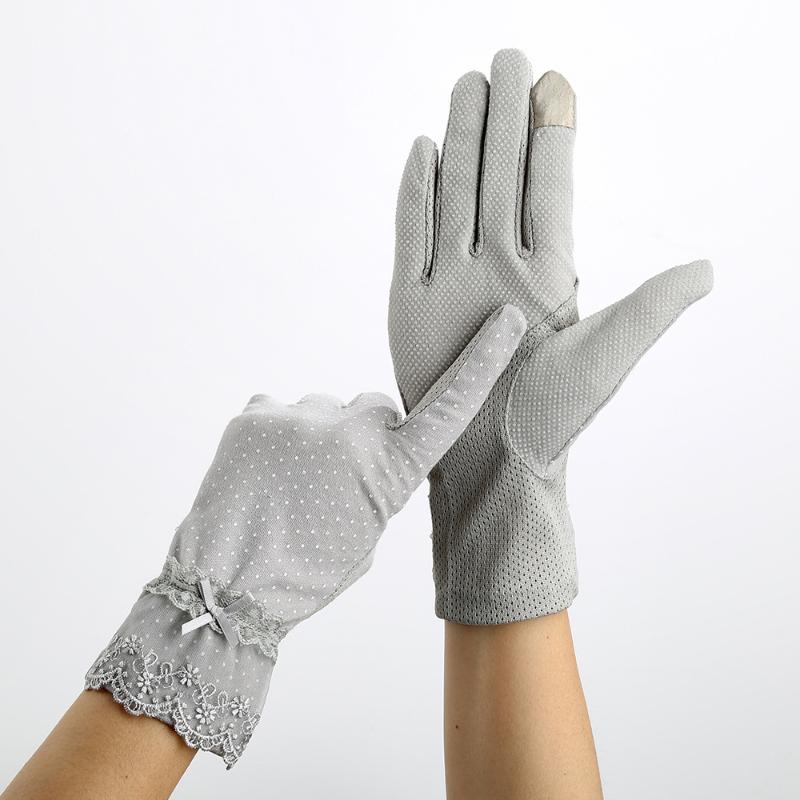 Anti-slip Sunscreen Gloves Women Touch Screen Sun Proof Mittens Glove Lady Breathable Thin Non Slip Lace Mittens
Anti-slip Sunscreen Gloves Women Touch Screen Sun Proof Mittens Glove Lady Breathable Thin Non Slip Lace Mittens