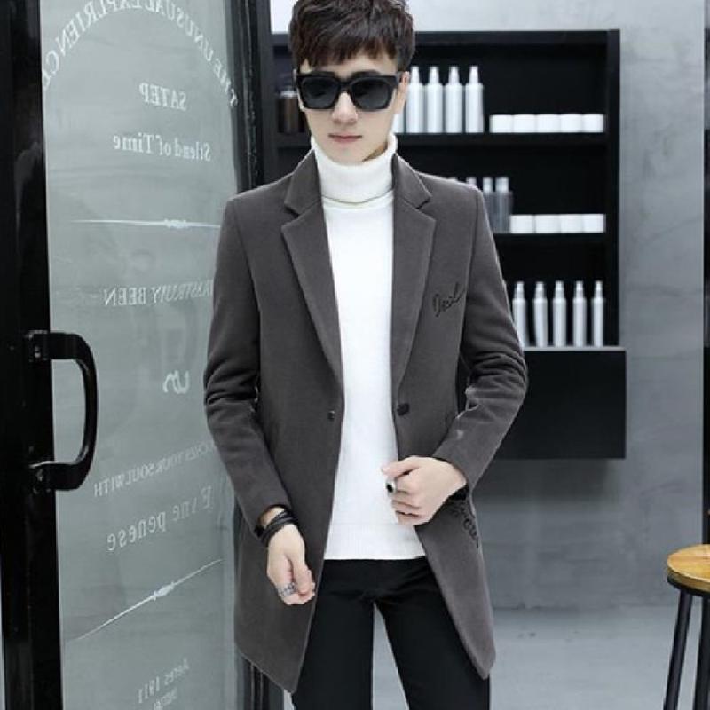 Winter 2020 new men's woolen coat long personalized embroidered fashion coat handsome youth contracted atmosphere woolen suit, Black
Winter 2020 new men's woolen coat long personalized embroidered fashion coat handsome youth contracted atmosphere woolen suit, Black