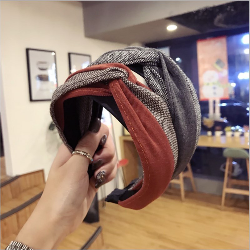 High-end boutique hair accessories fabric color stitching hook hook cross wide fashion hoop headband hairband hair band women's
High-end boutique hair accessories fabric color stitching hook hook cross wide fashion hoop headband hairband hair band women's