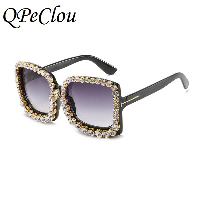 QPeClou 2020 New Luxury Shining Diamond Sunglasses Women Fashion Oversized Square Sun Glasses Female Simple Shades
QPeClou 2020 New Luxury Shining Diamond Sunglasses Women Fashion Oversized Square Sun Glasses Female Simple Shades