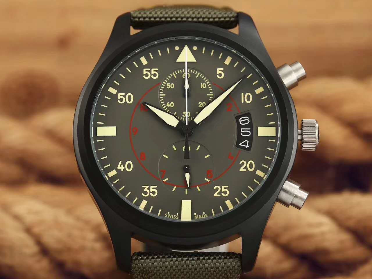 Top Brand Luxury Mens Watches Master Pilot Series 388002 389002 Quartz Chronograph Green Leather Strap Fashion Sports Milita
Top Brand Luxury Mens Watches Master Pilot Series 388002 389002 Quartz Chronograph Green Leather Strap Fashion Sports Milita
