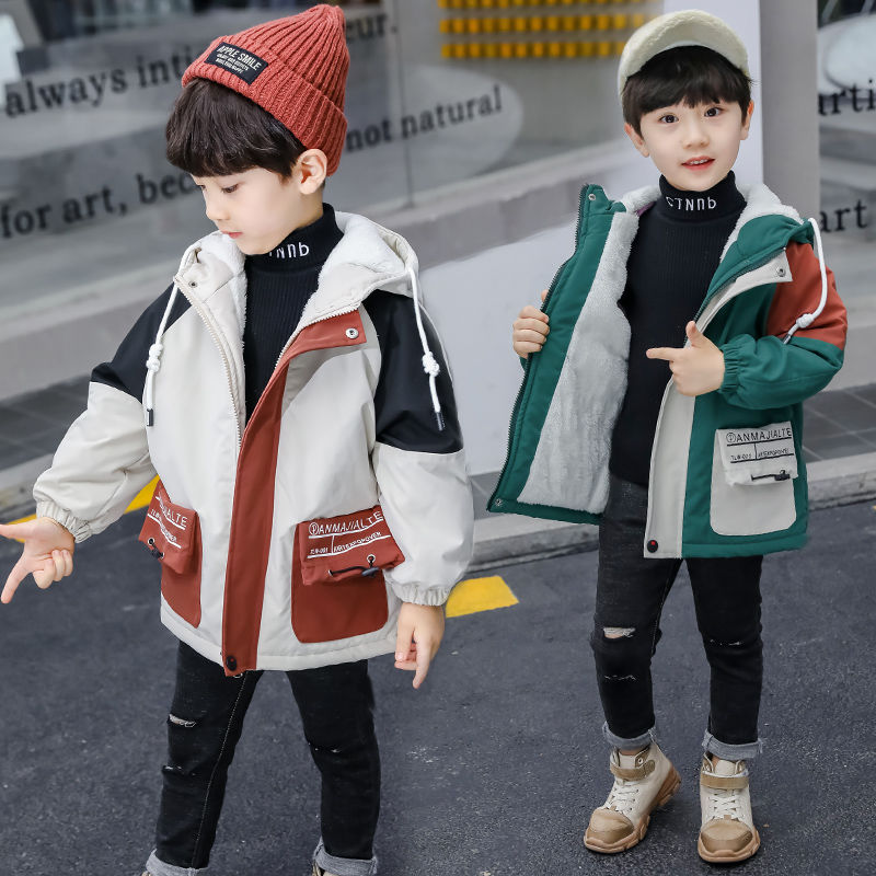 Boys plus velvet jackets autumn and winter clothing baby foreign children in the big children's lamb's wool winter children's cl, Creamy-white
Boys plus velvet jackets autumn and winter clothing baby foreign children in the big children's lamb's wool winter children's cl, Creamy-white