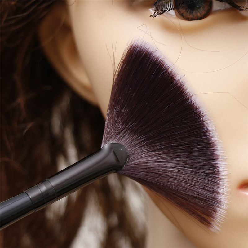 1 Pc Slim Fan Shape Powder Concealer Blending Highlighter Brush Professional Foundation Cosmetic Brush Women Make Up Accessories
1 Pc Slim Fan Shape Powder Concealer Blending Highlighter Brush Professional Foundation Cosmetic Brush Women Make Up Accessories