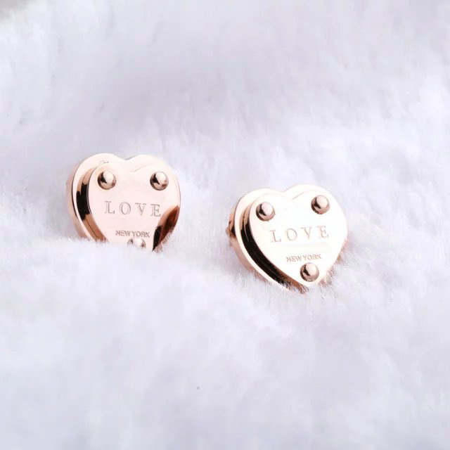 Europe America Simple Style Lady Women Titanium Steel Engraved T Initials Heart Rivets Stud Earrings 3 Color