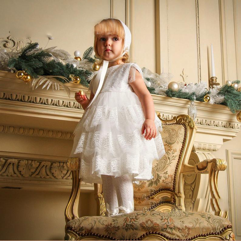 2021 Cute Baby Christening Gowns For Toddler Little Girls Short Sleeve Appliques Baptism Dresses With Bonnet First Communication Dress