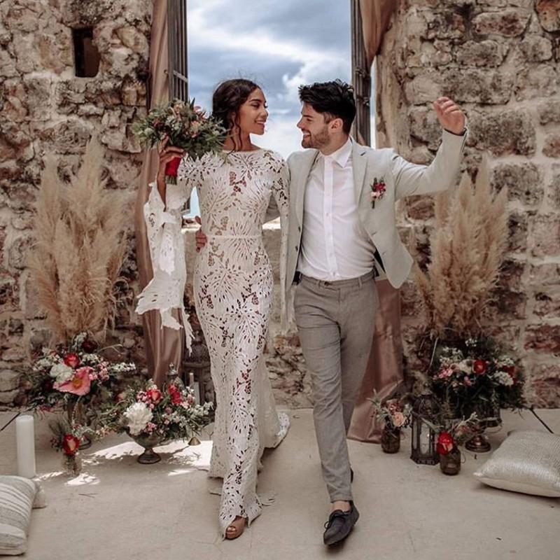 2021 Bohemian Lace Wedding Dresses Backless Long Sleeves Beach Bridal Gowns Plus Size Elegant robes de mariée