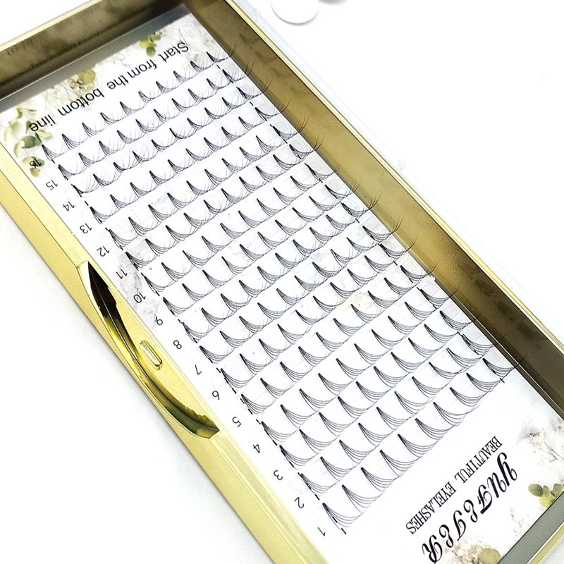 HBZGTLAD Big capacity 16 lines Lashes Premade Volume fans 5D Short Stem Russian Volume Professional Eyelash Extensions Faux Mink
HBZGTLAD Big capacity 16 lines Lashes Premade Volume fans 5D Short Stem Russian Volume Professional Eyelash Extensions Faux Mink