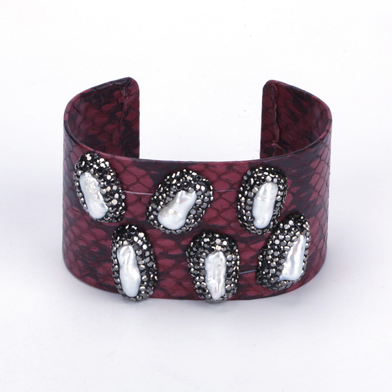Natural Irragular Freshwater Pearl Bead Charm Pave Rhinestone Dark Red Real Snake Leather Wide Open Bangle Women
Natural Irragular Freshwater Pearl Bead Charm Pave Rhinestone Dark Red Real Snake Leather Wide Open Bangle Women