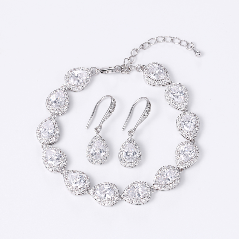 Earrings & Necklace WEIMANJINGDIAN Teardrop Cubic Zirconia CZ Crystal Wedding Bracelet And Earring Bridal Jewelry Set Bridesmaid Gift, As pic
Earrings & Necklace WEIMANJINGDIAN Teardrop Cubic Zirconia CZ Crystal Wedding Bracelet And Earring Bridal Jewelry Set Bridesmaid Gift, As pic
