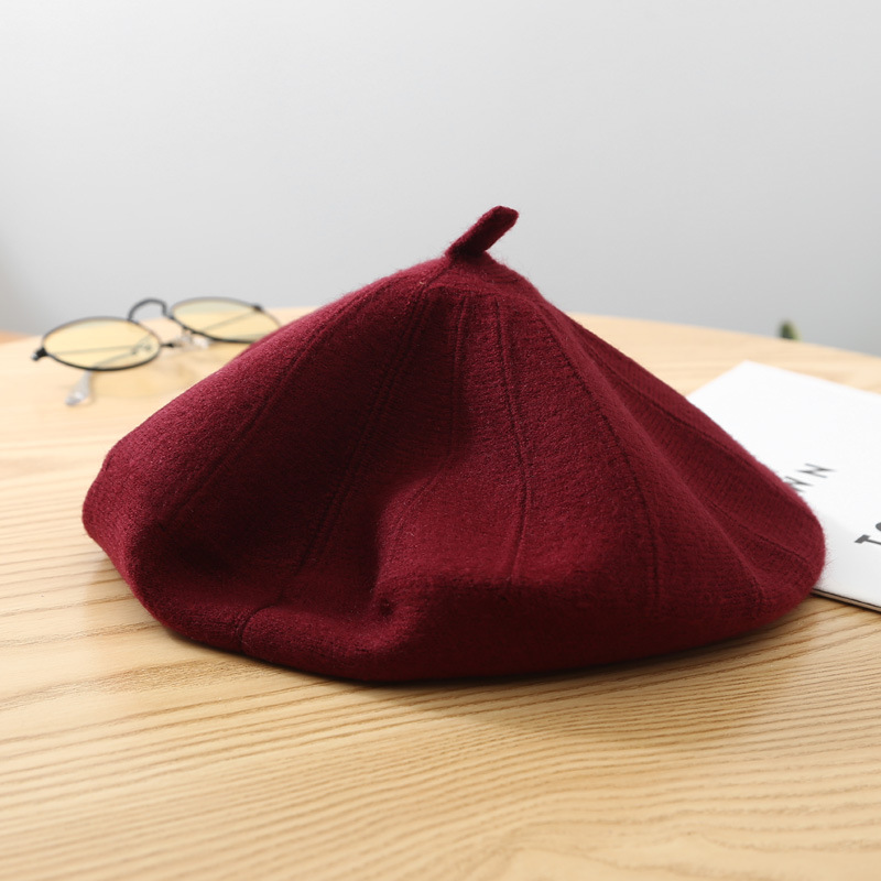 Hat female autumn and winter warm woolen beret shopping wild painter hat sweet cute painter
Hat female autumn and winter warm woolen beret shopping wild painter hat sweet cute painter