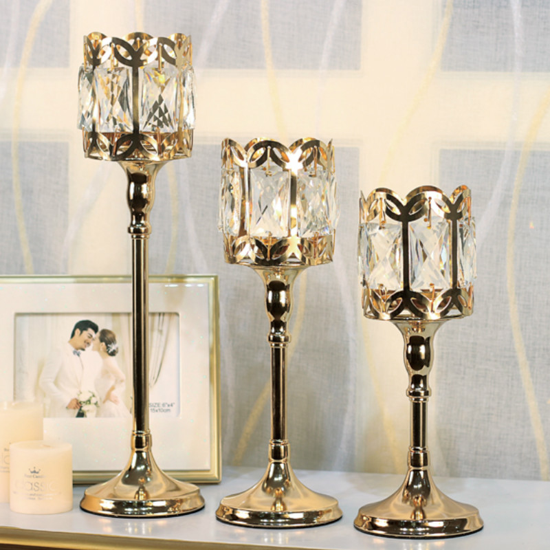 Nordic Crystal Candle Holder Large Golden Vintage European Wedding Dinner Pillar Candlestick Bougeoir Wedding Dinner Decor MM50Z
Nordic Crystal Candle Holder Large Golden Vintage European Wedding Dinner Pillar Candlestick Bougeoir Wedding Dinner Decor MM50Z