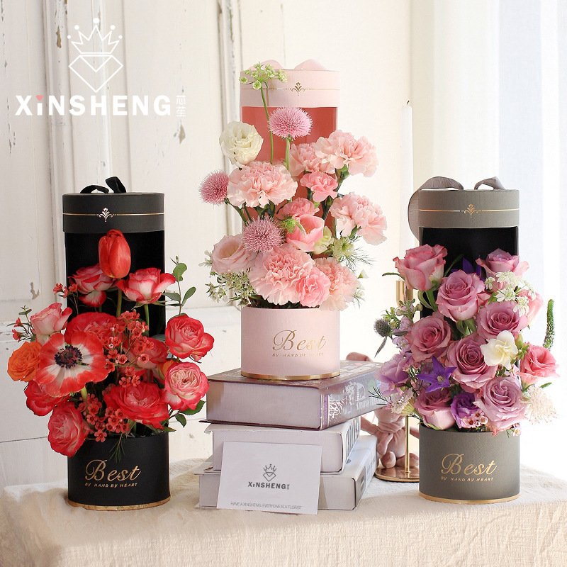 2pcs Creative Portable Kaleidoscope Portable Flower Box Flower Box Hollow Gift Package with Window-Type Holes round Basket
2pcs Creative Portable Kaleidoscope Portable Flower Box Flower Box Hollow Gift Package with Window-Type Holes round Basket