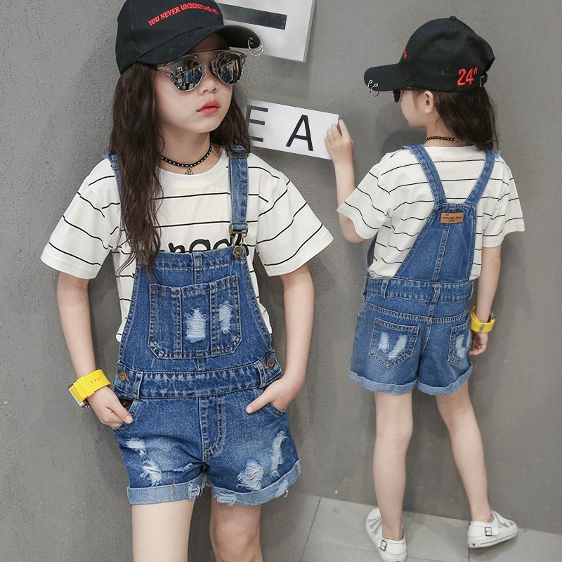 Girls denim overalls 2020 summer kids cowboy strap hot shorts children Korean belt pants 2 to 16 years child hole jeans clothes, Single denim shorts
Girls denim overalls 2020 summer kids cowboy strap hot shorts children Korean belt pants 2 to 16 years child hole jeans clothes, Single denim shorts