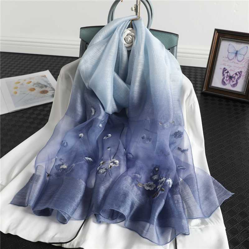 Foulard Female Real Silk Wool Scarf for Women Floral Print Embroidery Color Matching Lady Hijab Scarves Shawl
Foulard Female Real Silk Wool Scarf for Women Floral Print Embroidery Color Matching Lady Hijab Scarves Shawl