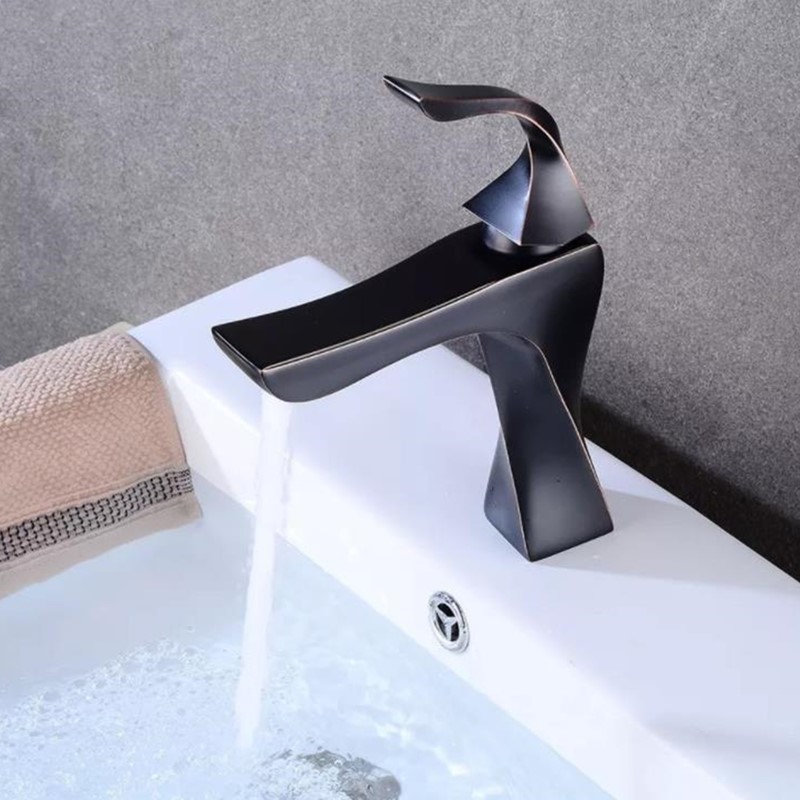 LASO All copper black antique faucet black antique basin faucet table basin cold water
LASO All copper black antique faucet black antique basin faucet table basin cold water