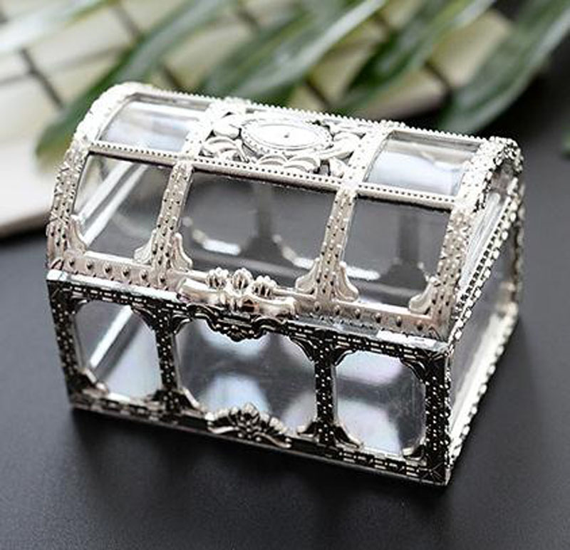 Silver Treasure Chest Candy Box Wedding Favor Mini Gift Boxes Food Grade Plastic Transparent Jewelry Stoage Case Free shipping
Silver Treasure Chest Candy Box Wedding Favor Mini Gift Boxes Food Grade Plastic Transparent Jewelry Stoage Case Free shipping