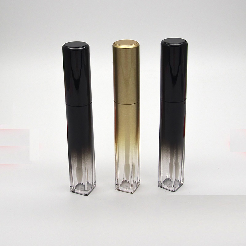 New Arrival 7 ML Lip Gloss Wand Tubes Empty Gradient Black Gold Refillable Cosmetic Container DIY Lipgloss Container with Brush
New Arrival 7 ML Lip Gloss Wand Tubes Empty Gradient Black Gold Refillable Cosmetic Container DIY Lipgloss Container with Brush