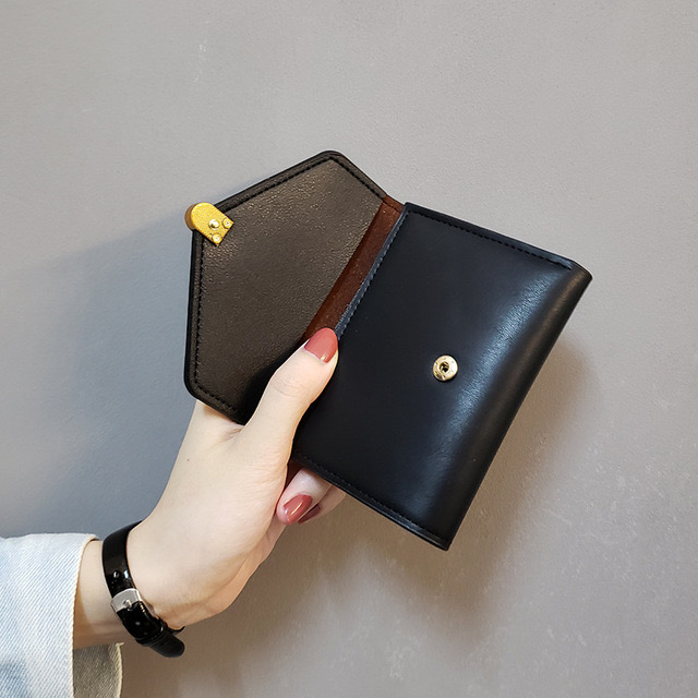 ins new love European and American simple designer women039s wallet women short threefold small purse women039s coin purse