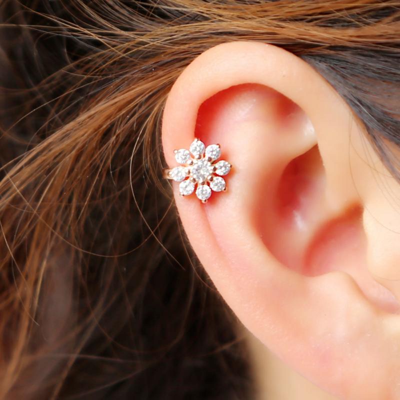 real 925 silver New Design Beautiful Flower Ear Cuff Earring Women Cubic Zirconia No Pierced Ear Cuff hoop Earring delicate cute
real 925 silver New Design Beautiful Flower Ear Cuff Earring Women Cubic Zirconia No Pierced Ear Cuff hoop Earring delicate cute