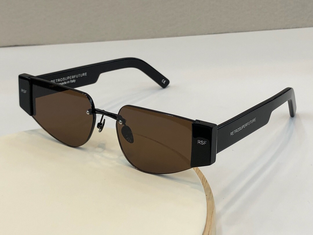 super Sunglasses Popular cat eye Shape Retro Men Designer RETROSUPERFUTURE Glasses Lenses Classic Design Folding Style Italian Designer
super Sunglasses Popular cat eye Shape Retro Men Designer RETROSUPERFUTURE Glasses Lenses Classic Design Folding Style Italian Designer