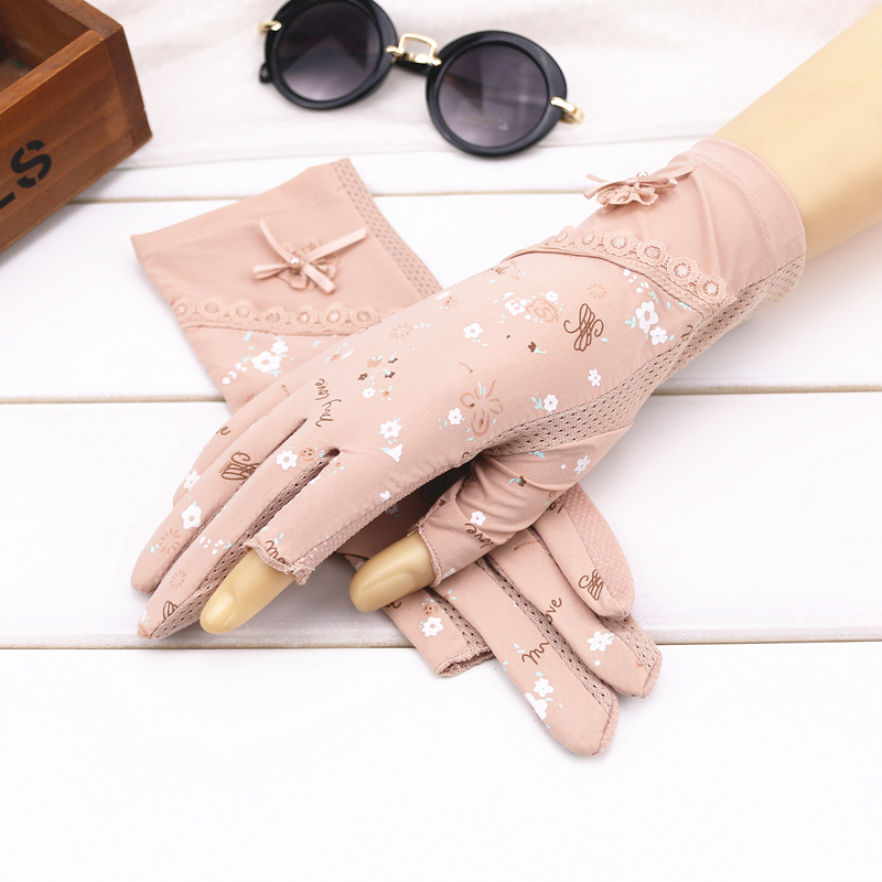 Driving Sunscreen Gloves Women Summer Half Finger Thin Touch Screen Silk Mittens Breathable Leaky Finger Luvas Guantes H3084
Driving Sunscreen Gloves Women Summer Half Finger Thin Touch Screen Silk Mittens Breathable Leaky Finger Luvas Guantes H3084