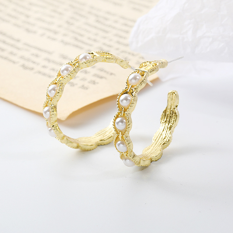 Hoop & Huggie 2021 Korean Handmade Elegant Pearl Big Earrings For Women Students C Shaped Circle Boucle D'oreille Simple Jewelry Gift
Hoop & Huggie 2021 Korean Handmade Elegant Pearl Big Earrings For Women Students C Shaped Circle Boucle D'oreille Simple Jewelry Gift