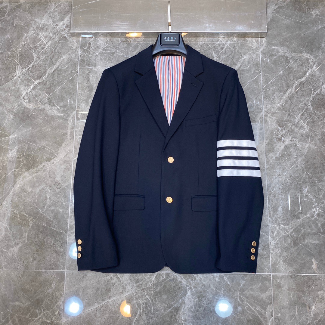 2019new Fashion Black Groom Tuxedos Red, white and blue stripes Lapel business Wedding Dress Excellent Man Jacket Blazer Suit
2019new Fashion Black Groom Tuxedos Red, white and blue stripes Lapel business Wedding Dress Excellent Man Jacket Blazer Suit