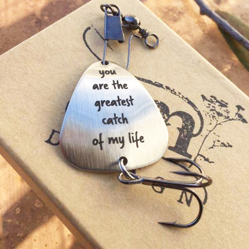 Lettering keychain Jewelry stainless steel silver Fishhook for men/women Fashion Key Chain Accessories Best Gift
Lettering keychain Jewelry stainless steel silver Fishhook for men/women Fashion Key Chain Accessories Best Gift